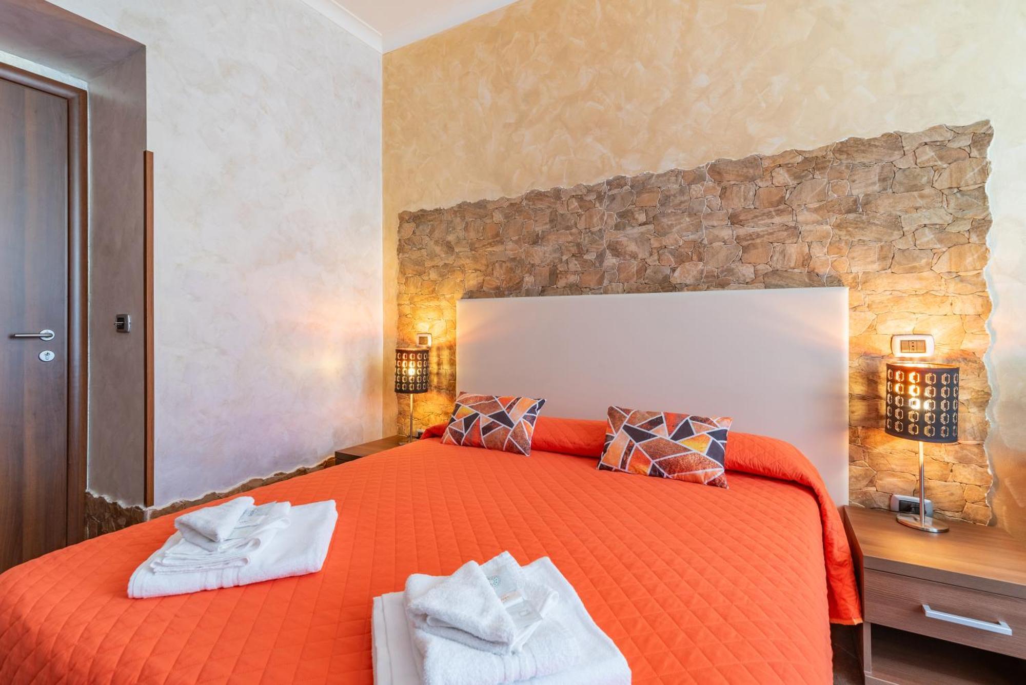Alis Laura Guest House - 150M From Piazza Bologna Metro And 10 Minutes From The Colosseum المظهر الخارجي الصورة