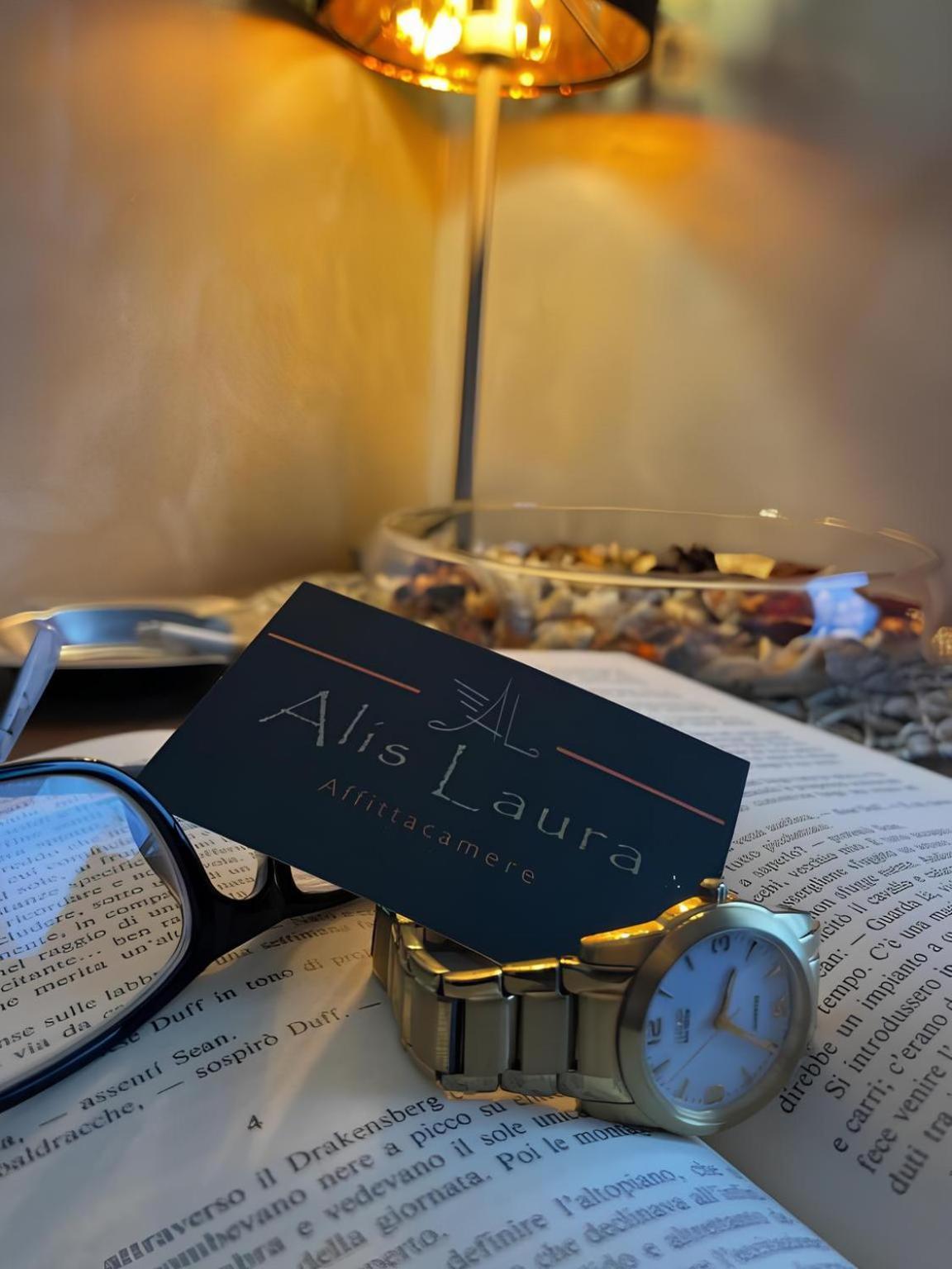 Alis Laura Guest House - 150M From Piazza Bologna Metro And 10 Minutes From The Colosseum المظهر الخارجي الصورة