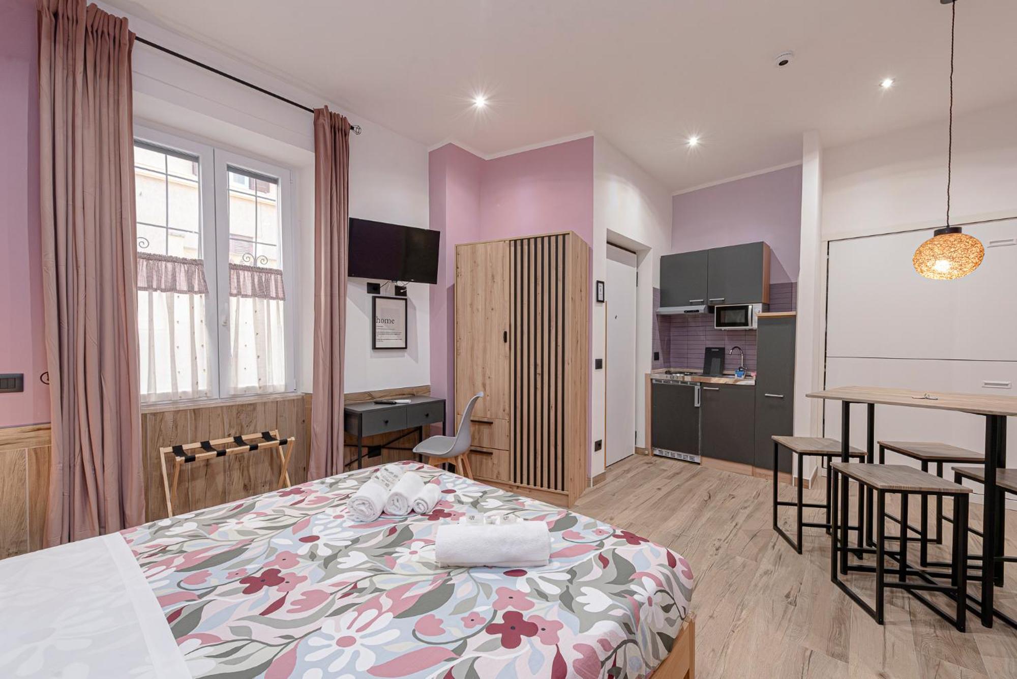 Alis Laura Guest House - 150M From Piazza Bologna Metro And 10 Minutes From The Colosseum الغرفة الصورة